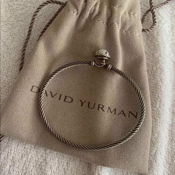 David Yurman pearl bracelet - Picture 3 of 3